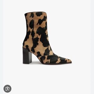 SCHUTZ Black and Tan Heeled Boots